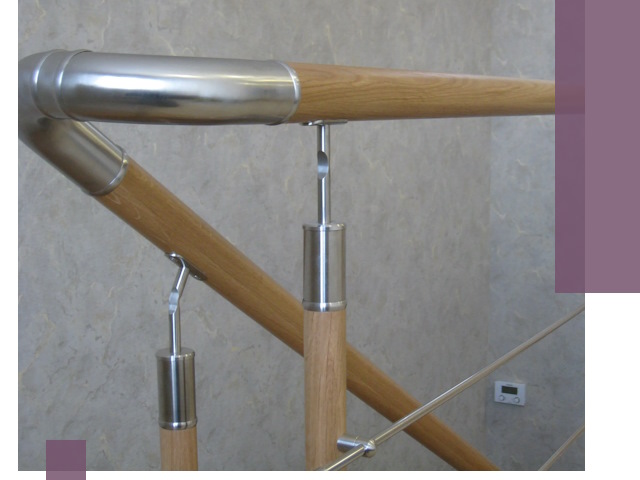 Комбинированные перила на заказ в Вязьме — монтаж и производство