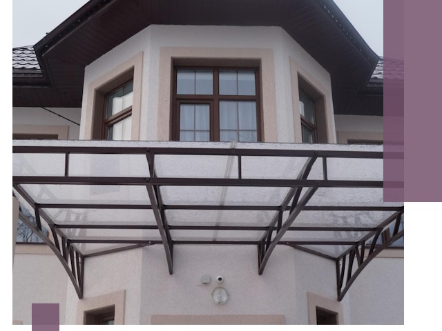 Козырьки из поликарбоната под ключ в Вязьме