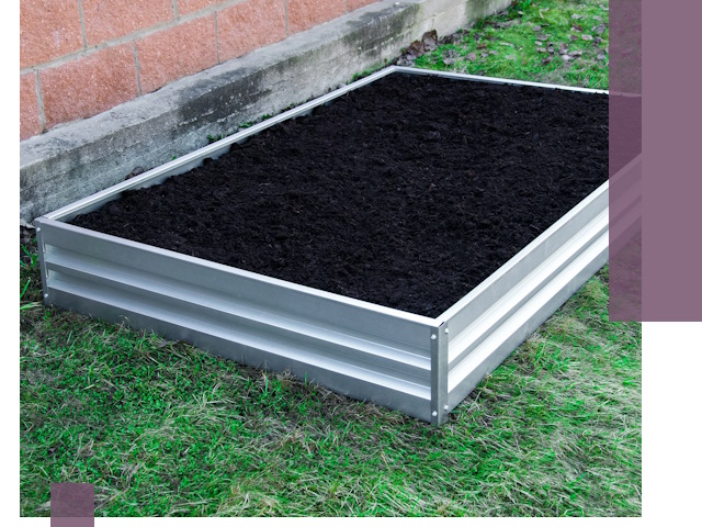 Металлические бордюры для грядок в Вязьме: прочность и аккуратность